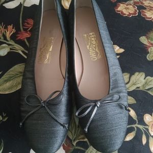 Ferragamo grey ballet flats